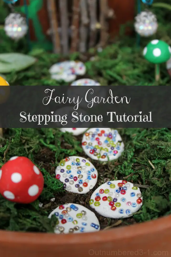DIY Fairy Garden Stepping Stones Tutorial