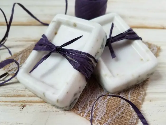 Vanilla & Lavender Soap Recipe Using Melt and Pour